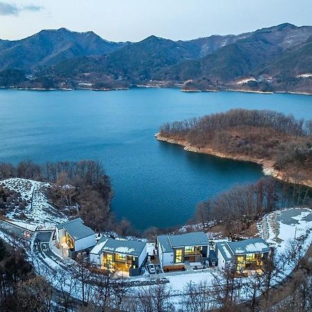 Jecheon The Shine Cheongpung Ξενοδοχείο Εξωτερικό φωτογραφία